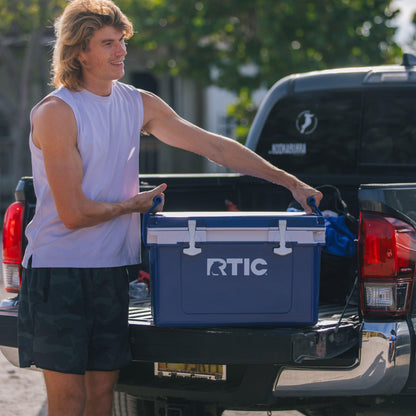 32-Quart Ultra-Light Insulated Portable Hard Cooler
